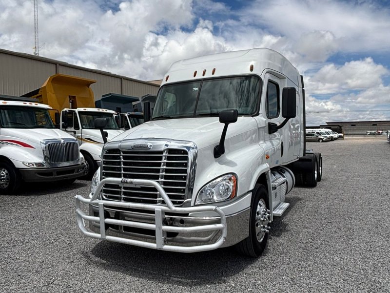 Tracto camion