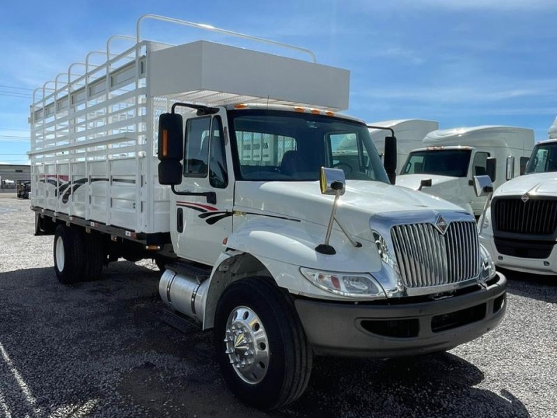 Camion ganadero